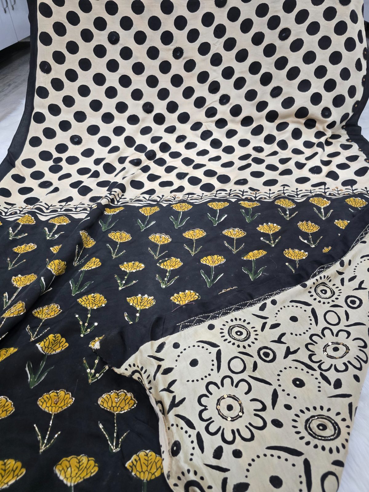 Hand embroidered Block print Modal Silk saree – product detail 2